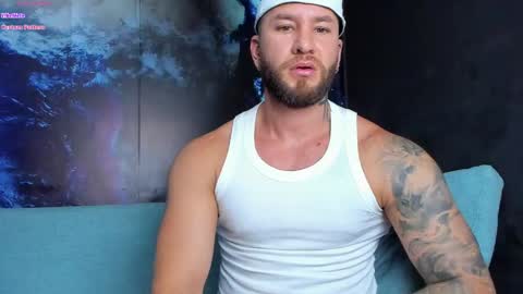 Snapshot of delessandro_world chatting on 05-23-26, 10:36 Delessandro online show from 05-23-26, 10:36