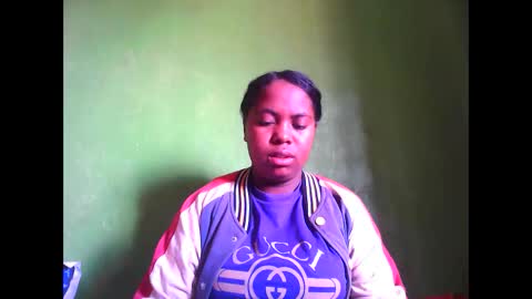 deliah712909 online show from 02-03-26, 06:40