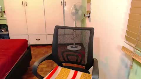 Snapshot of deliciosats chatting on 12-08-24, 09:02 Mercedes online show from 12-08-24, 09:02