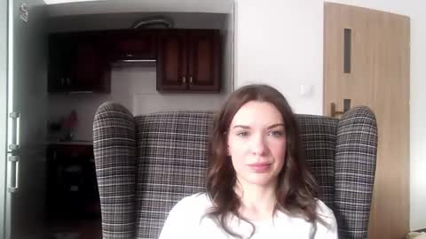 Aurora online show from 02-10-25, 10:53