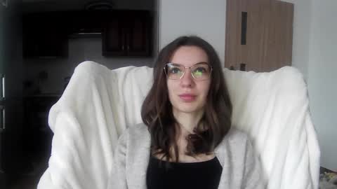 Aurora online show from 02-12-25, 07:34