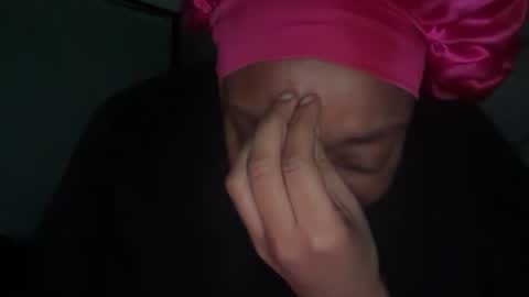 delightfuldark online show from 10-24-25, 05:09