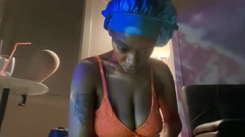 Snapshot of delightfuldark chatting on 06-09-26, 08:59 delightfuldark online show from 06-09-26, 08:59