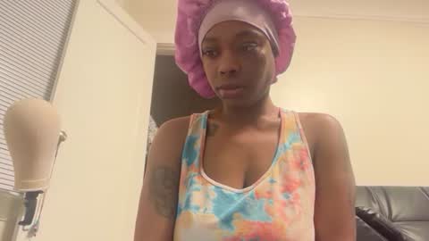 Snapshot of delightfuldark chatting on 07-09-26, 12:20 delightfuldark online show from 07-09-26, 12:20