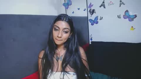 Snapshot of delilah_blazee chatting on 11-07-25, 04:51 Delilah Blaze online show from 11-07-25, 04:51