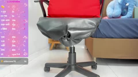 Snapshot of delilaquinn chatting on 12-10-24, 09:43 delilaquinn online show from 12-10-24, 09:43