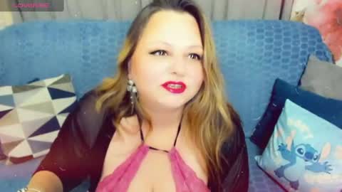 Snapshot of delinnia chatting on 07-09-26, 03:38 Margo online show from 07-09-26, 03:38