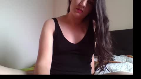 Snapshot of della_helena chatting on 10-05-25, 05:44 Della Helena online show from 10-05-25, 05:44