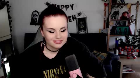 dellacrush_ online show from 11-03-25, 08:59