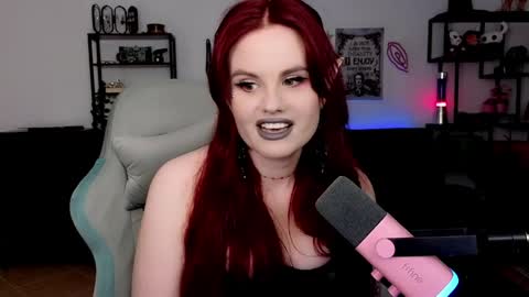 dellacrush_ online show from 04-08-26, 05:35