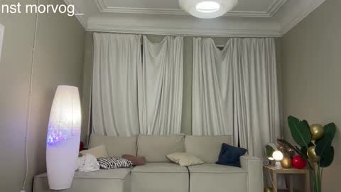 Delora online show from 11-18-25, 11:48