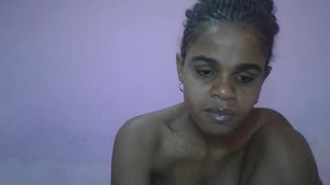 Snapshot of delphineee chatting on 05-03-26, 09:59 delphine online show from 05-03-26, 09:59