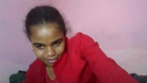 Snapshot of delphineee chatting on 05-19-26, 06:58 delphine online show from 05-19-26, 06:58