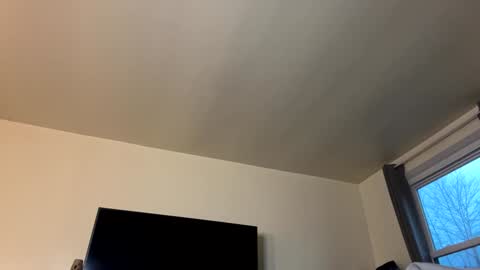 Snapshot of deluxxxeblu chatting on 12-29-24, 09:09 TankinBody online show from 12-29-24, 09:09