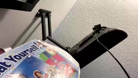 Snapshot of deluxxxeblu chatting on 02-27-25, 06:31 TankinBody online show from 02-27-25, 06:31