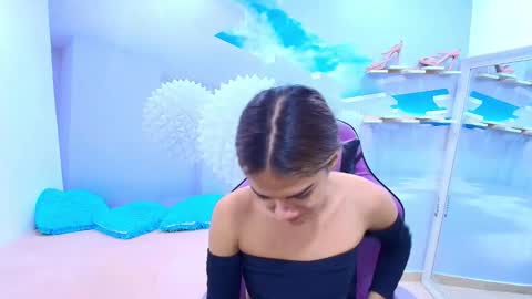 DEMI online show from 02-18-26, 12:12