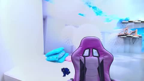 DEMI online show from 04-27-26, 12:47