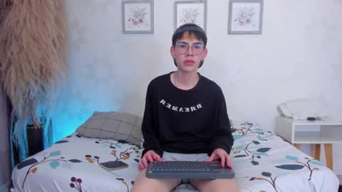 demian_hush online show from 02-07-26, 07:17