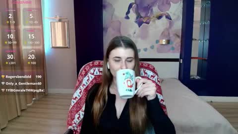 Snapshot of demmyrose chatting on 02-16-26, 10:33 DemmyRose online show from 02-16-26, 10:33