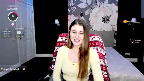 Snapshot of demmyrose chatting on 02-17-26, 08:26 DemmyRose online show from 02-17-26, 08:26