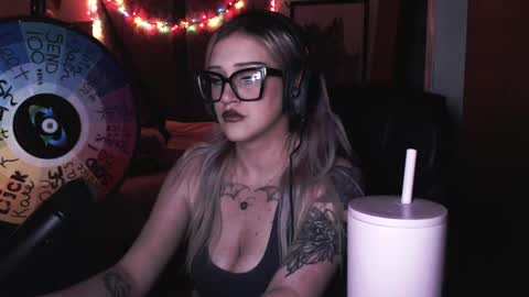Demoness Mina online show from 05-20-26, 04:40