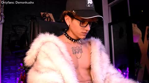 Snapshot of demonkush_ chatting on 11-30-25, 09:13 DemonKush online show from 11-30-25, 09:13