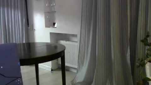 den1081 online show from 12-21-25, 05:20