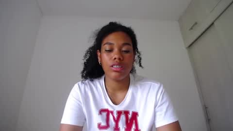 Snapshot of dena_k_ chatting on 12-26-24, 02:59 Dena k s online show from 12-26-24, 02:59