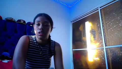 Snapshot of dena_k_ chatting on 01-18-25, 12:04 Dena k s online show from 01-18-25, 12:04