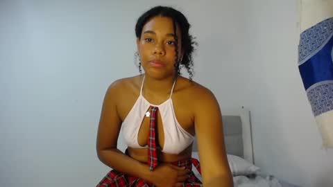 Snapshot of dena_k_ chatting on 03-02-25, 01:27 Dena k s online show from 03-02-25, 01:27
