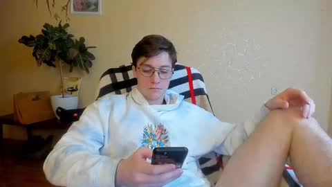 Snapshot of deni_boy99 chatting on 03-05-25, 07:17 Deni online show from 03-05-25, 07:17