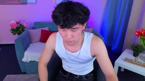 Snapshot of denishunter chatting on 11-16-25, 02:33 denishunter online show from 11-16-25, 02:33