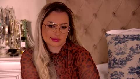 Ela online show from 03-02-26, 12:13