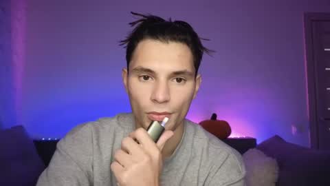 Den online show from 09-29-25, 08:24