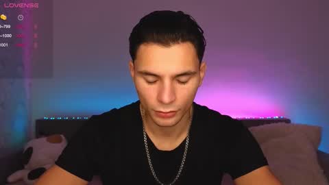 Den online show from 11-04-25, 07:51