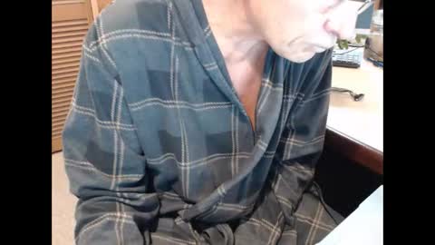 Den  Jet online show from 12-19-25, 11:17