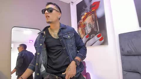 Dennis Kinsey online show from 04-25-26, 07:22