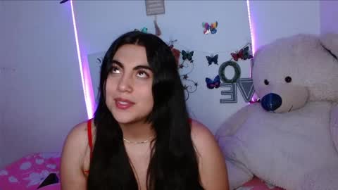 Snapshot of dennis_love_ chatting on 03-28-26, 03:39 rosse online show from 03-28-26, 03:39