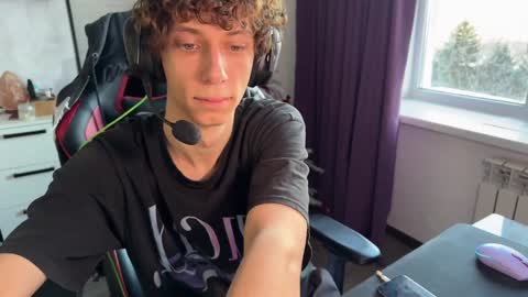 Snapshot of denobluora chatting on 12-14-24, 12:55 Jasper online show from 12-14-24, 12:55