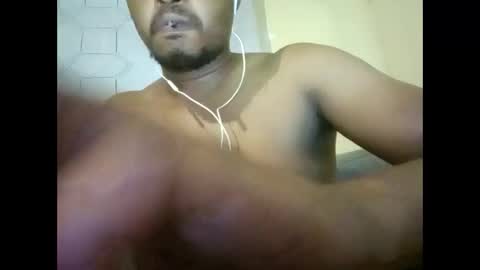 Snapshot of dentzo chatting on 02-08-26, 03:59 mastER blACK online show from 02-08-26, 03:59