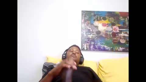 Snapshot of dentzo chatting on 03-05-26, 05:09 mastER blACK online show from 03-05-26, 05:09