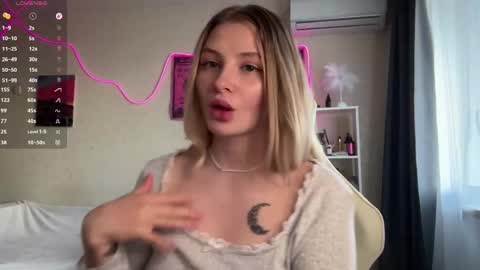 Vi  Victoria online show from 04-23-26, 02:19