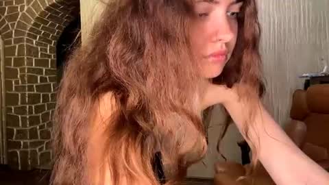 Eva online show from 06-15-26, 08:00