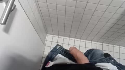 der_wanderer12 online show from 02-23-26, 06:55