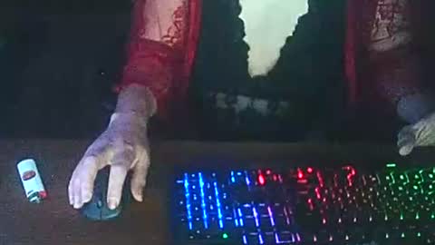 Snapshot of derdon0000 chatting on 10-10-25, 05:17 sexy l online show from 10-10-25, 05:17