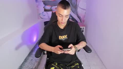 Dereck Boy online show from 11-10-25, 08:30