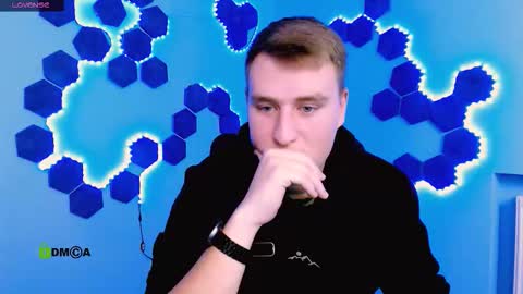 Snapshot of derek_hawk_ chatting on 12-03-25, 09:51 derek_hawk_ online show from 12-03-25, 09:51