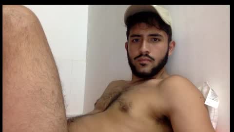 Snapshot of derek_smiith chatting on 02-28-25, 04:21 Derek smiith online show from 02-28-25, 04:21