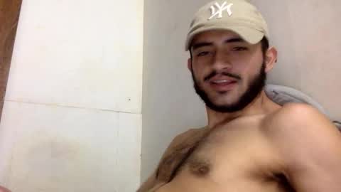 Snapshot of derek_smiith chatting on 10-04-25, 10:46 Derek smiith online show from 10-04-25, 10:46