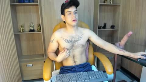 derek_voss online show from 04-25-26, 02:03